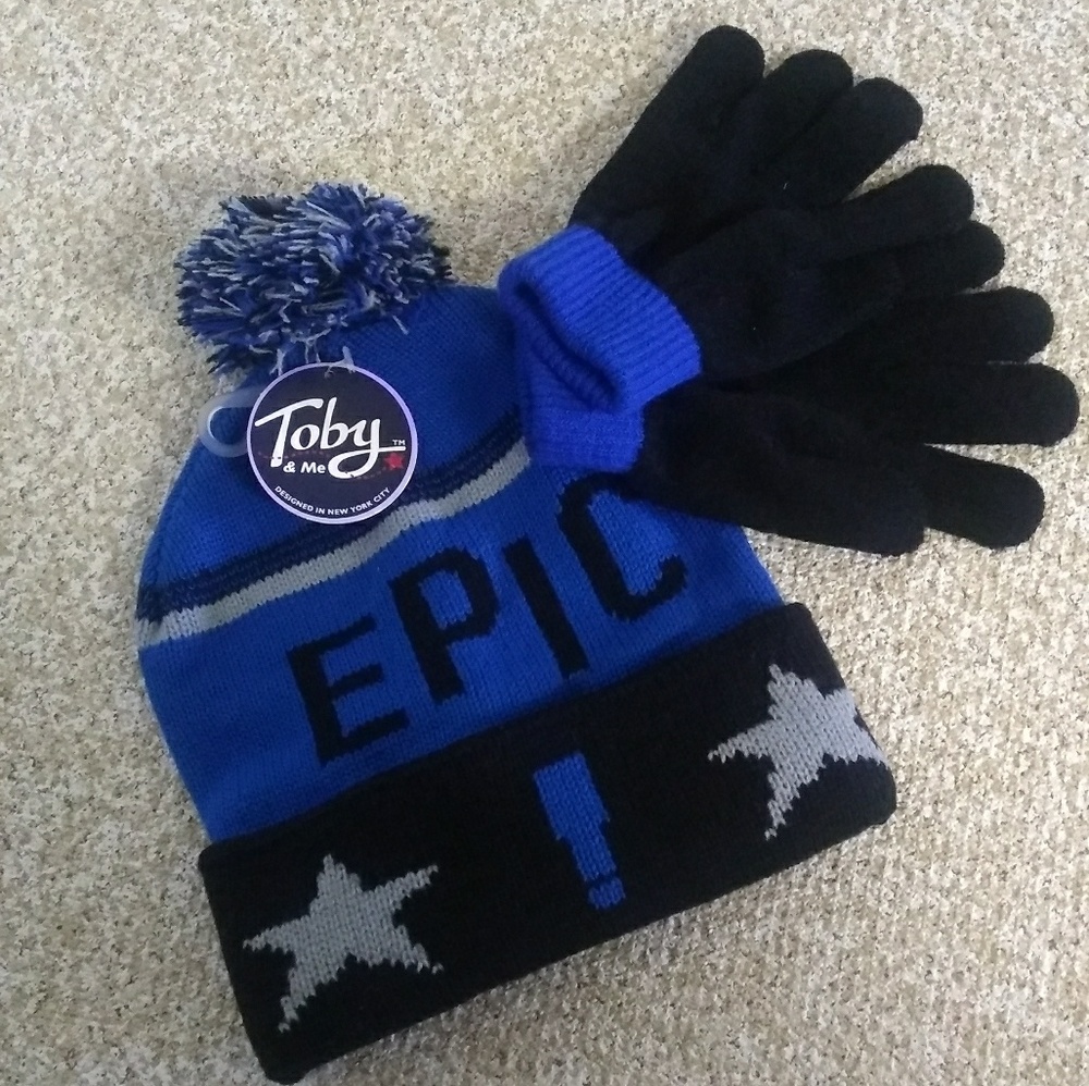 Boys Pom Pom Beanie & Gloves.